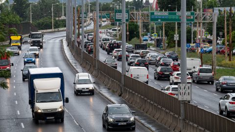 Évenkénti műszaki vizsga: Lázárék lesöpörnék az asztalról a brüsszeli javaslatot