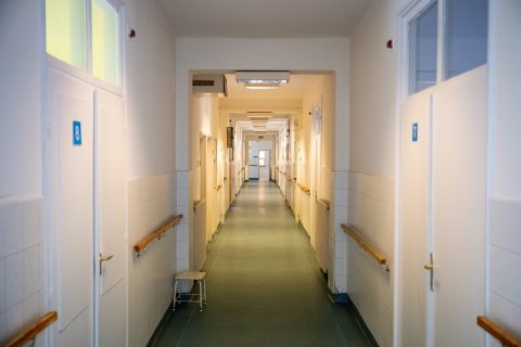 Egy éve üresen áll az Újbudai Egynapos Sebészet, pedig bármikor elindulhatna