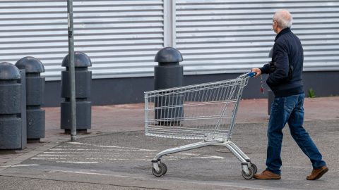 A Spar után az Aldira is lecsapott a kormány ostora, de az Auchan és a Penny állta az ütést