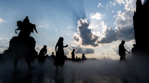 Brutális meleg: néhol 38 fok is lehet