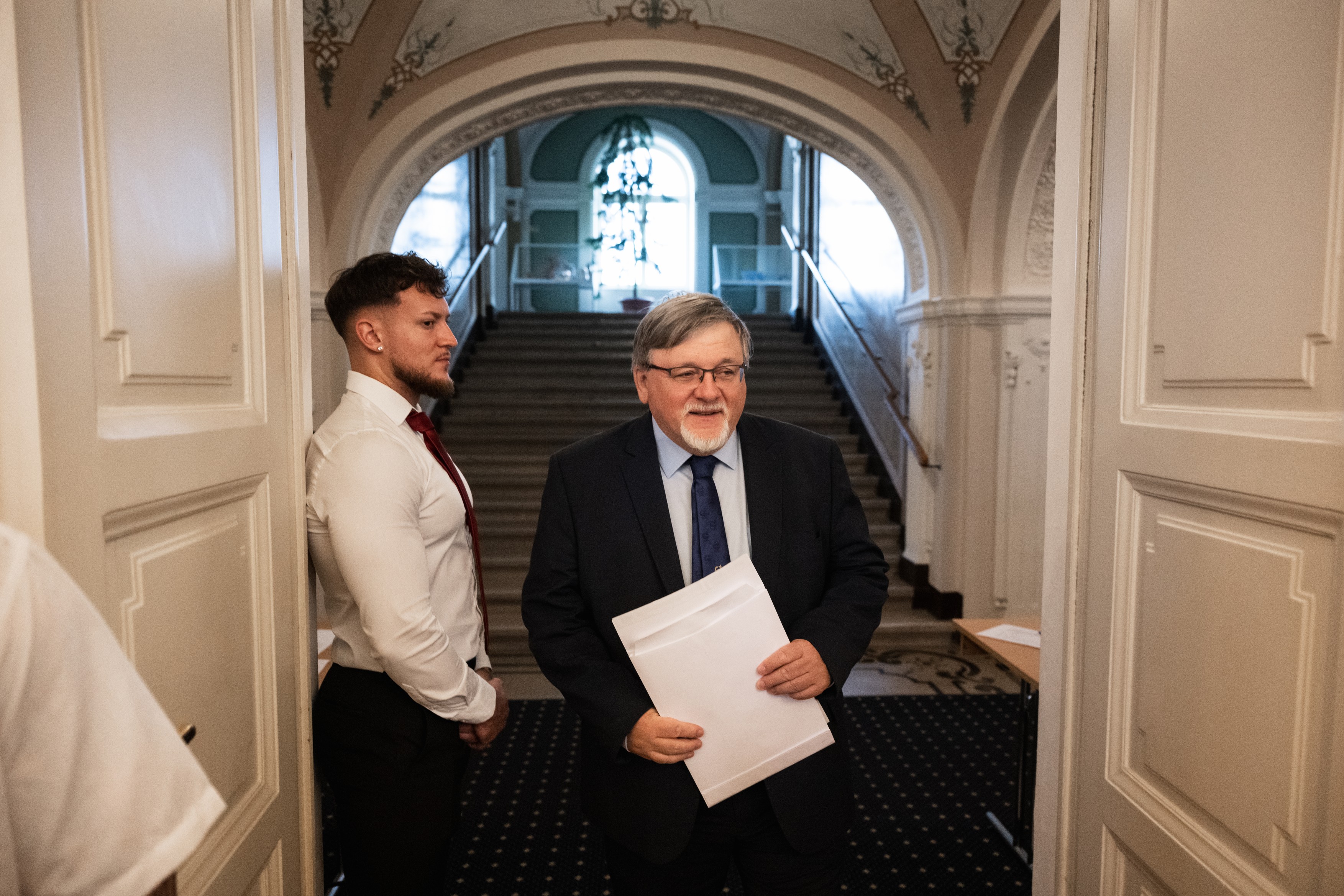 Volt fideszes győri politikust gyanúsítanak kényszerítéssel a titokzatos Dézsi-videó ügyében 1