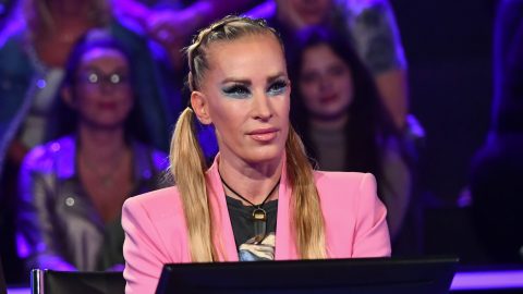 Pásztor Anna: A politikusoknak én egy-egy jó szexet fölírnék receptre
