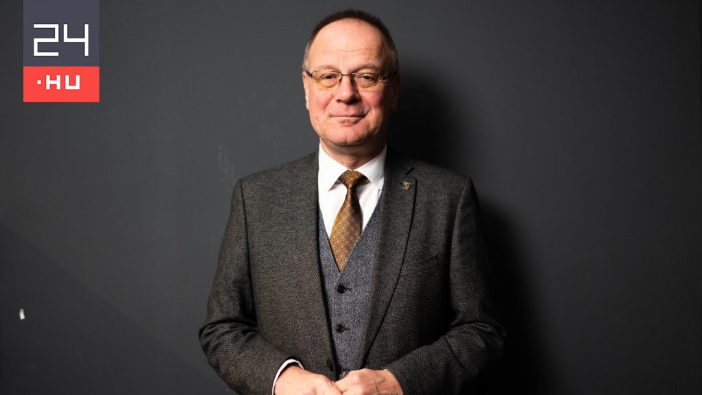 Navracsics Tibor: Lázár János egy hirtelen haragú ember