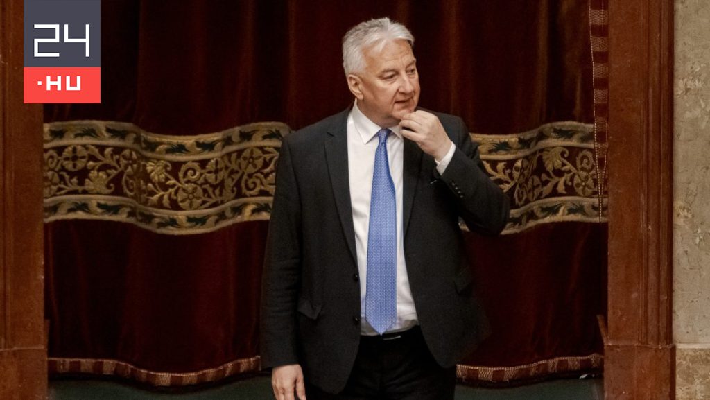 Semjén Zsolt rendkívüli parlamenti ülést akar