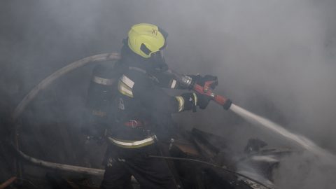Több mint 50 tűzoltóautót vásárol a katasztrófavédelem uniós támogatással