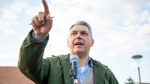 Lázár János Mészáros Lőrinc 22 milliárdos magánrepülős utazásáról: ez luxizás, igen
