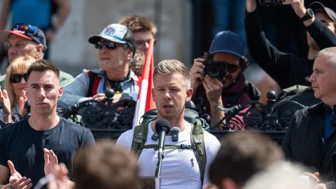 „További jó vergődést kívánunk az Orbán-harcosoknak” – a Tisza Párt nem szervez Harcosok Klubját