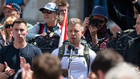 Magyar Péter: Nem vonom kétségbe, hogy Orbán bátor harcos, sok csatát megvívott már