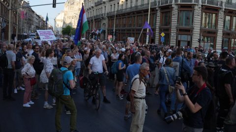 Nem lehet tüntetni a tüntetés jogáért sem