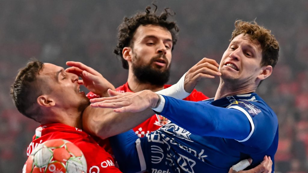 A döntő harmadik meccsét hárommal nyerte, zsinórban harmadszor bajnok a Veszprém