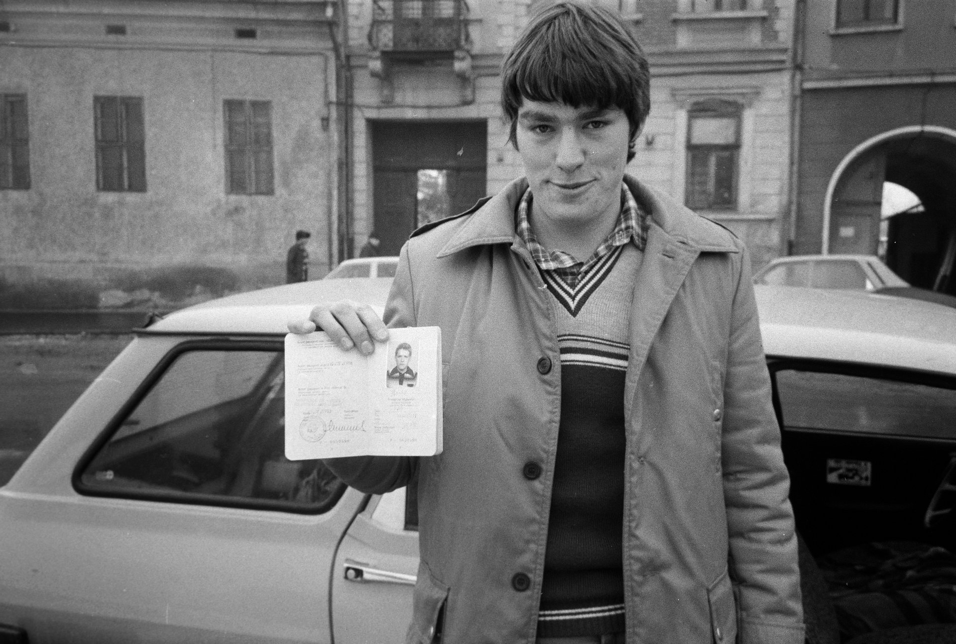 Gyomorgörcs meg valutakeret – útlevél-ellenőrzésre és vámvizsgálatra várva a határon 28