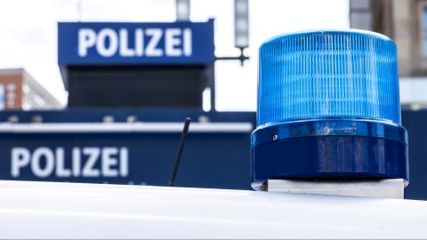 Rendőrökre lőtt egy férfi a német-cseh határnál