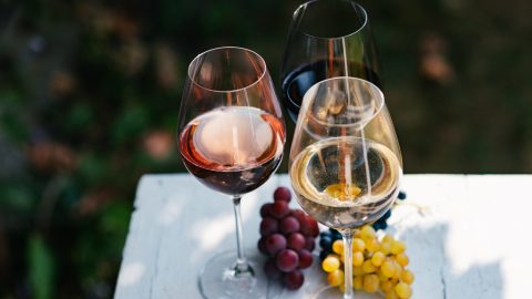 Fejenként 17,1 liter bort fogyasztottak el tavaly Magyarországon