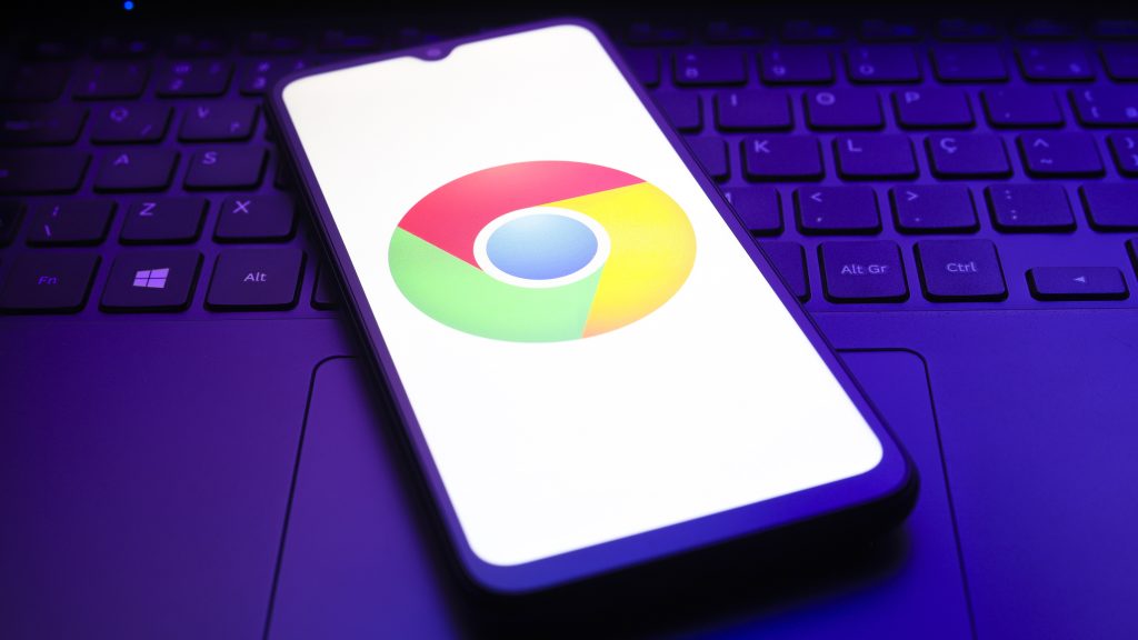 Súlyos hibát találtak a Chrome böngészőben, mielőbb frissíteni kell