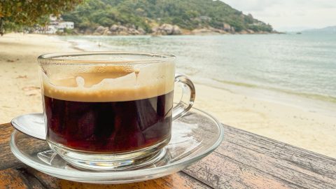 Csütörtöki friss hírek, forgalom, időjárás – Reggeli pakk