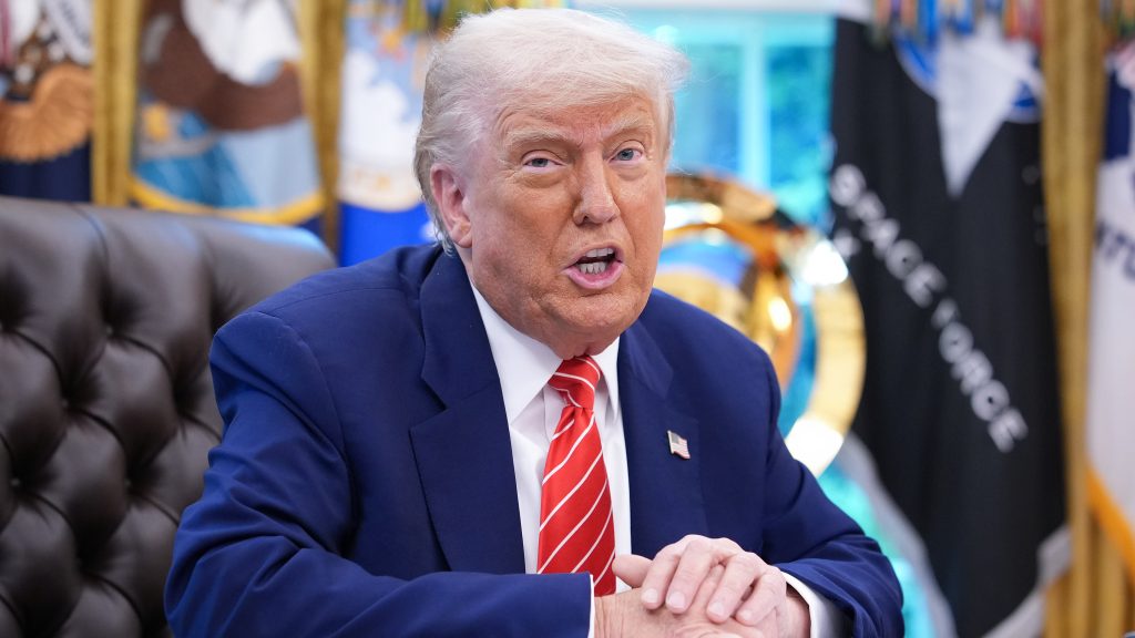 Újra egyeztetett Trump és Putyin, az amerikai elnök szerint Moszkva meg fogja torolni az orosz repülőtereket ért támadásokat