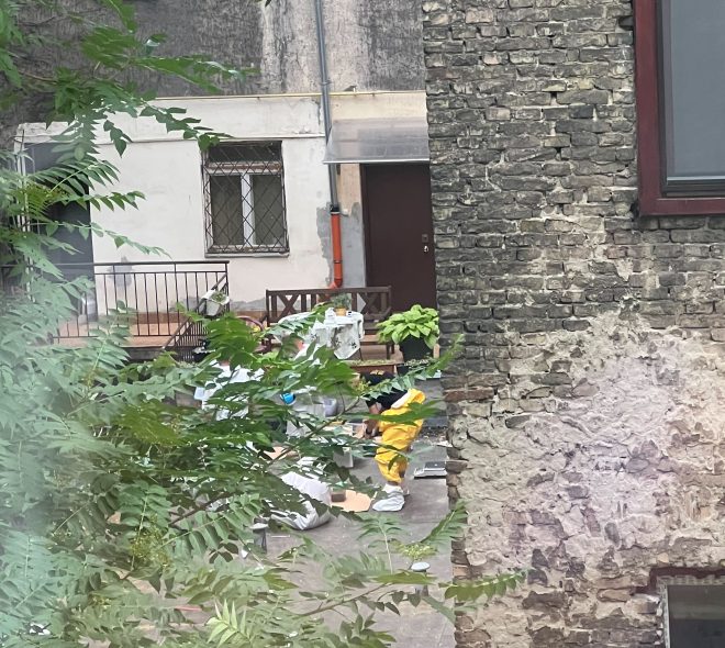 Felszámoltak egy droglabort a VII. kerületben, a Hernád utcánál 1