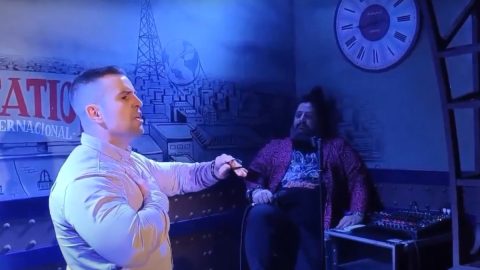 Egy éve ilyenkor: felment a színpadra és leütötte a humoristát, mert a gyerekével viccelődött