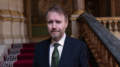 Rutinos diplomata lesz az új budapesti brit nagykövet