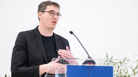 Népszava: Első körben elbukott Karácsony túlélőcsomagja