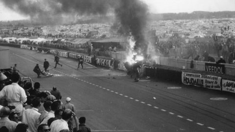 „Halottak és haldoklók voltak mindenütt” – 70 éve történt az autósport történetének legsúlyosabb balesete