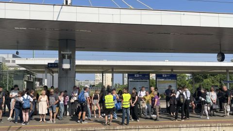 Vasárnap délutánra ismét összeomlott a MÁV a balatoni vonalakon