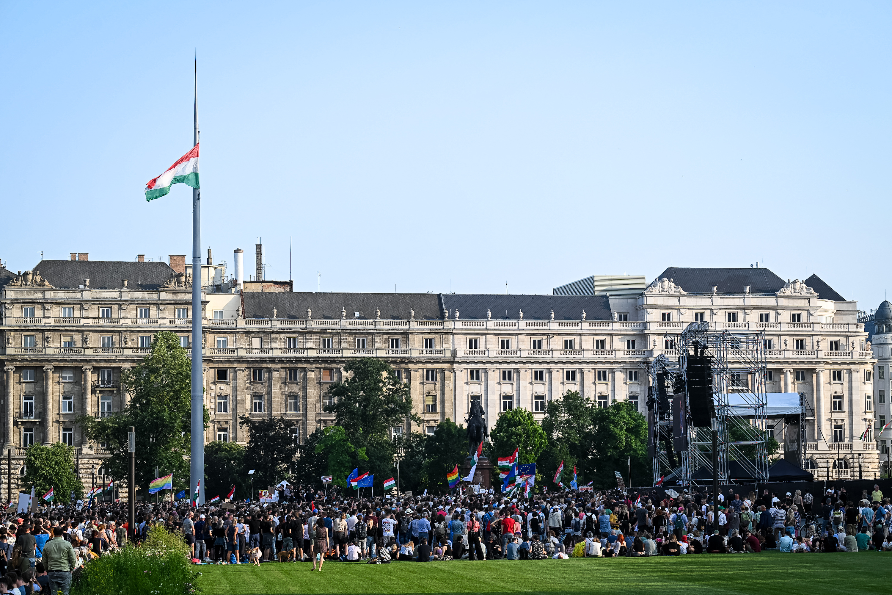 Lányi András Orbánnak: Ne vedd el a jövőnket! 2