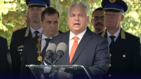 Orbán Viktor: Mi megvédjük magunkat, megvédjük a magyar emberek életét, békéjét, tulajdonát és szabadságát