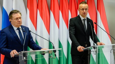 Szijjártó: Trump feloldotta a paksi bővítést akadályozó amerikai szankciókat