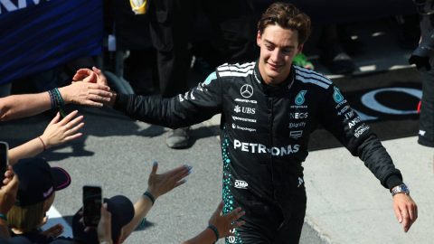 Ütközött egymással a két McLaren, Russell rajt-cél győzelmet aratott Montréalban