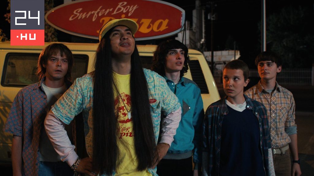 Már nem is kettő, hanem három adagban érkezik a Stranger Things záróévada