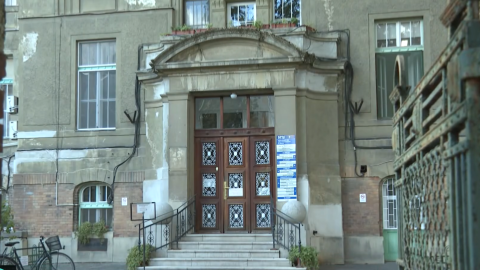 Meghalt a szülészetre szállított nő és magzata, 42 milliót fizet a Szegedi Tudományegyetem