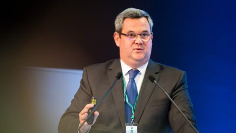 „Nem jelentettem ki ilyet” – Takács Péter saját magát cáfolta az elmaradó egészségügyi béremelés kapcsán