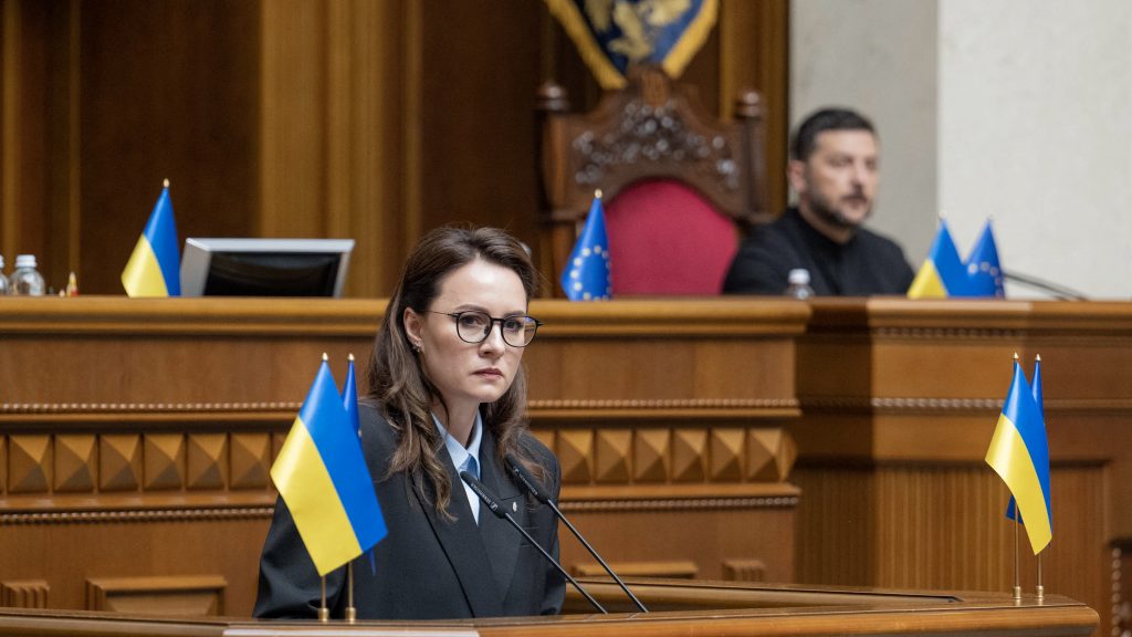 Először cserél miniszterelnököt Ukrajna a háború kitörése óta