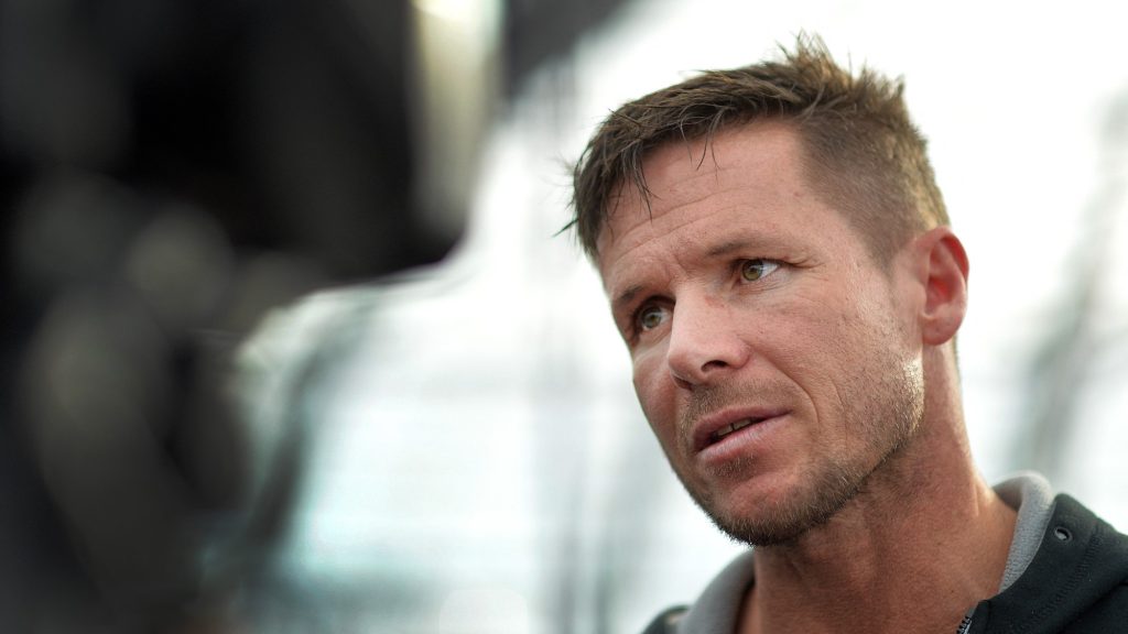 Siklóernyős balesetben meghalt Felix Baumgartner