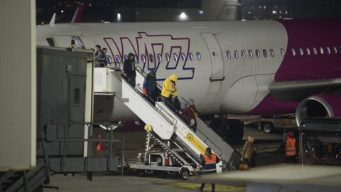 Elkerülhetetlen járattörlésekre figyelmeztet a Wizz Air
