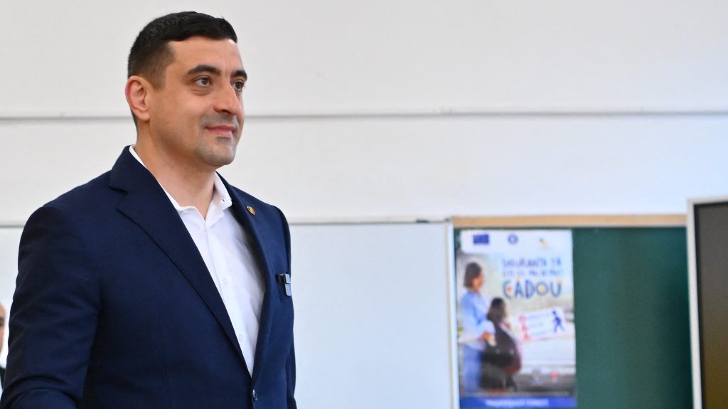 Fasiszta propaganda miatt emeltek vádat román elnökválasztásból kizárt Georgescu ellen