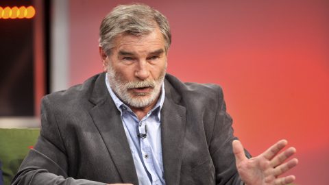 Vikidál Gyula: Hiszek Istenben, háromszor is megmentette az életemet