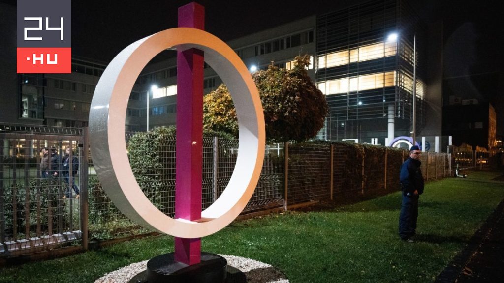 A közmédia, a TV2 és a Hír TV ellen indított eljárást a Médiatanács társadalmi célú reklámok miatt