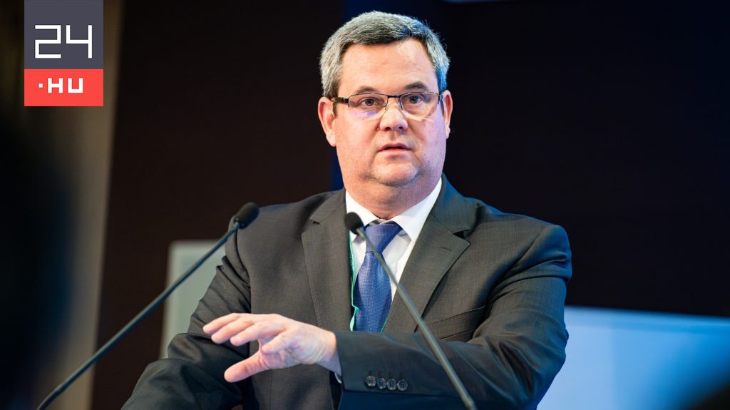 Takács Péter: Kulja András visszatért ahhoz, amihez ért, a hergeléshez, az álhírgyártáshoz, a kórházak elleni hecckampányhoz