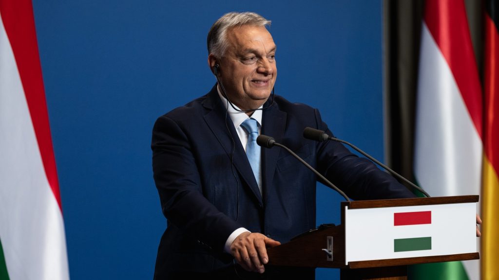 Orbán Viktor a Simion-ügyről: szép munkát végeztek az erdélyi magyarok, megvédték magukat egy szélsőjobboldali jelölttel szemben