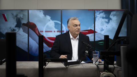 Ősszel a kormány foglalkozni fog a külföldről érkező „befolyásolási pénzekkel”