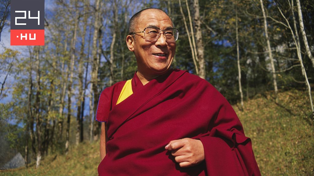 A száműzetéstől a Nobel-békedíjig – a 90 éves dalai láma élete képekben