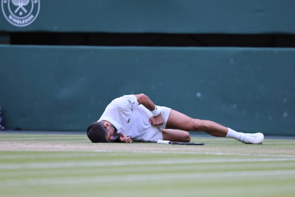 Djokovic talán megúszta a komoly sérülést Wimbledonban 1