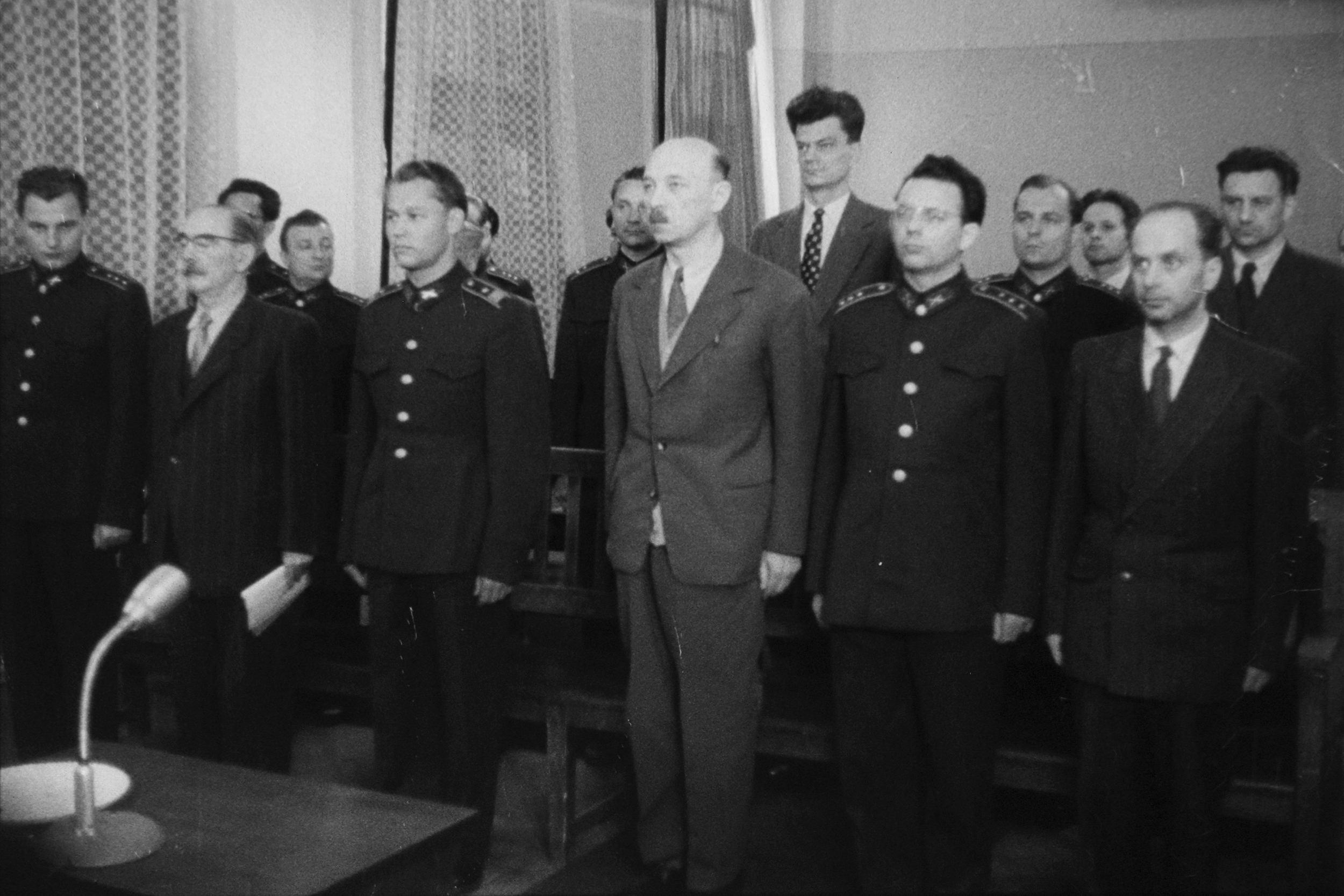 Kádár vallásosan hitt a kommunista pártban 5