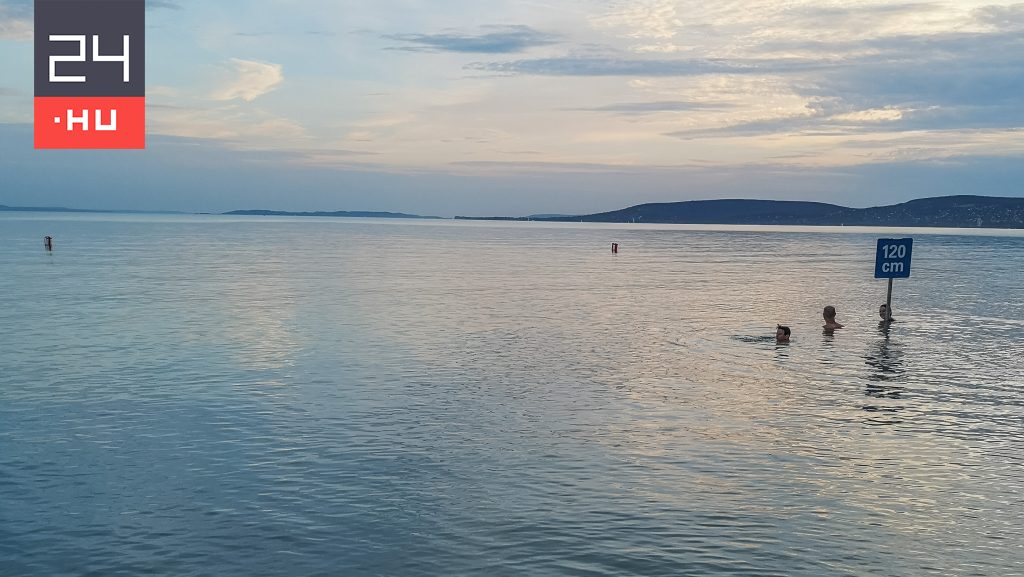 Másodjára is elhalasztották a Balaton-átúszást