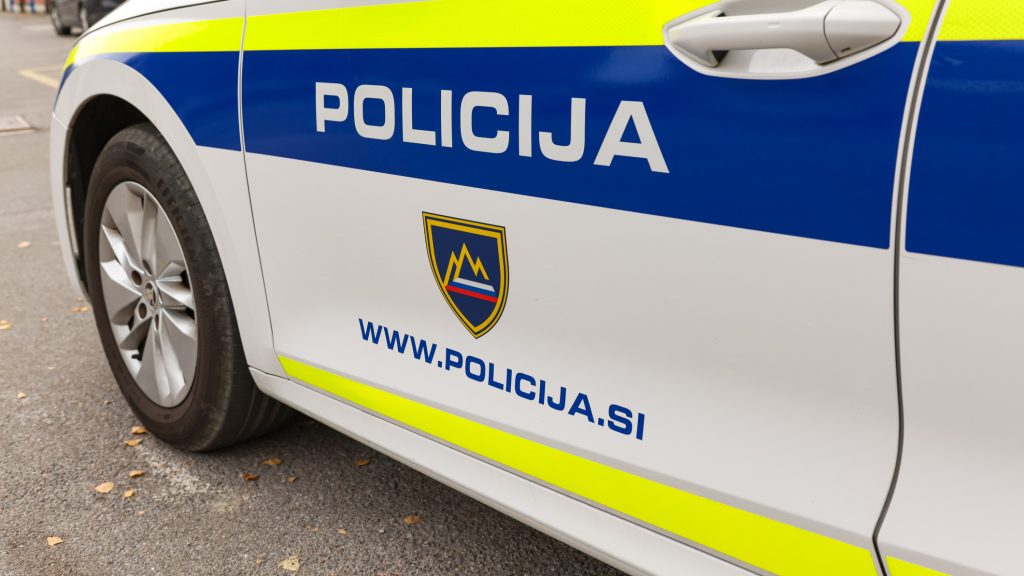 Tragédia a szlovén autópályán, öten haltak meg egy balesetben