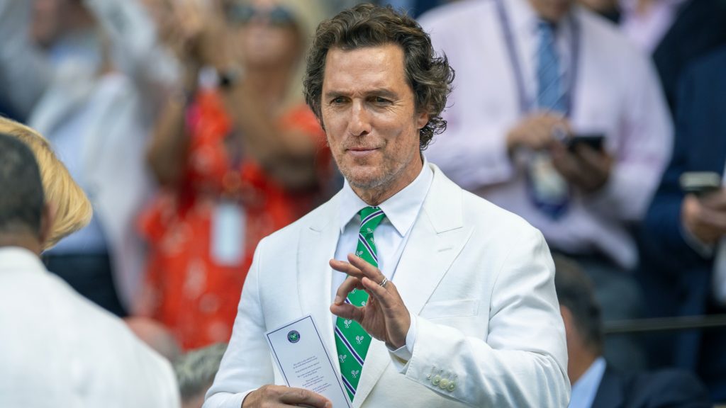 Matthew McConaughey felé tartottak a brit királyi család tagjai a wimbledoni döntőn, a színész olyat tett, hogy elolvadtak a netezők
