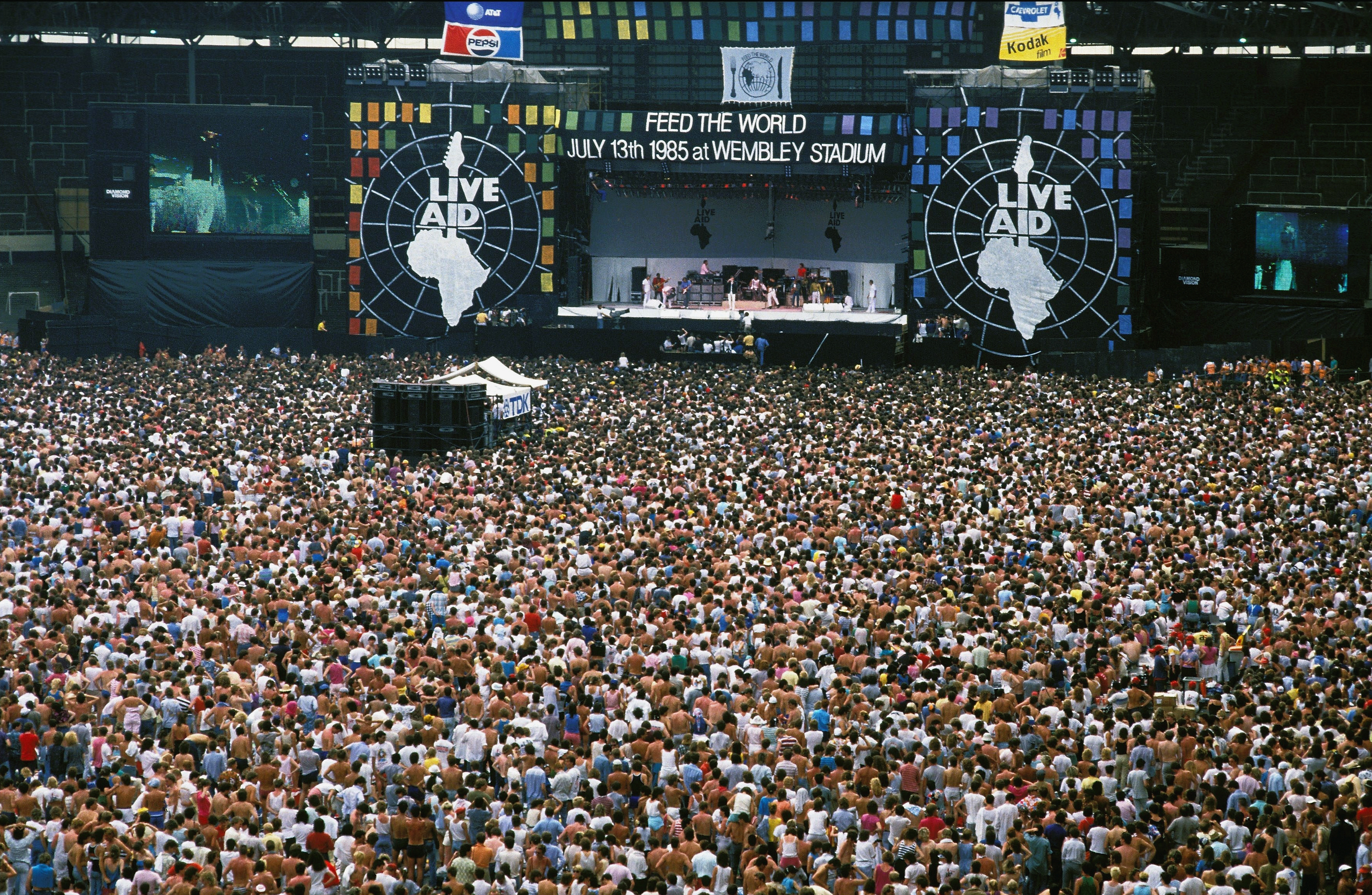 „Baszd meg a címet, jöjjenek a telefonszámok!” – épp 40 éve bulizott együtt az egész világ Freddie Mercuryékkal, csak mi maradtunk ki belőle 1