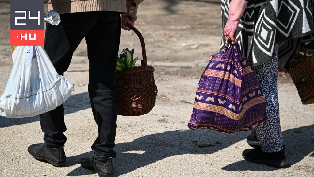 Közzétették a rendelettervezetet: 82,7 milliárd forintba kerül a nyugdíjasok őszi élelmiszer-utalványa
